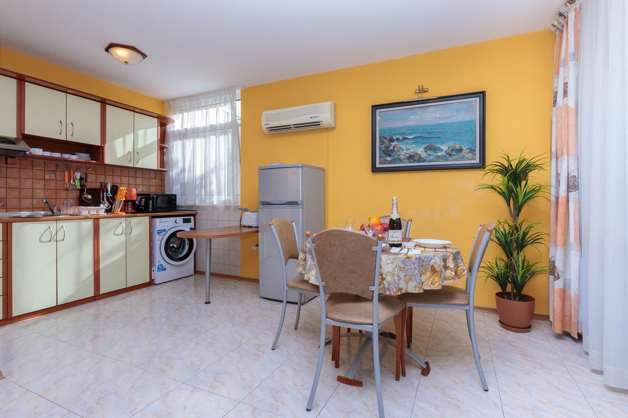 Apartment Sea Shell 2 Слънчев бряг Екстериор снимка